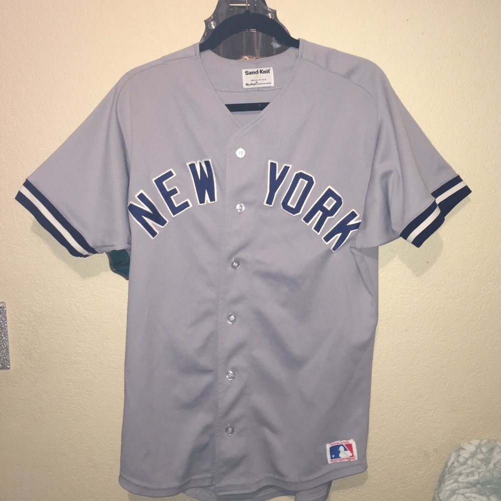 ⭐️⭐️New York Yankees Jersey! ⭐️⭐️